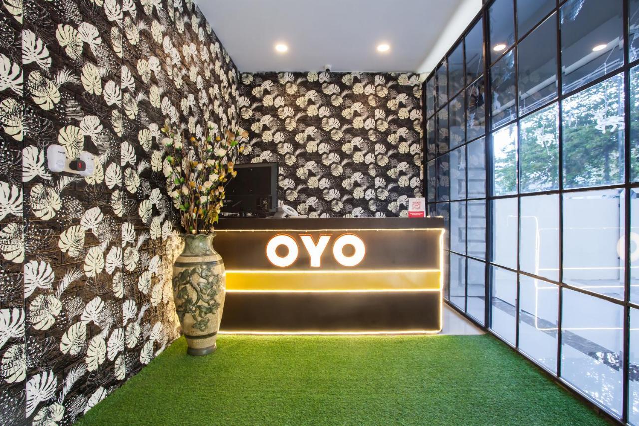 Oyo 2361 Hotel Winston Glugur Exterior photo