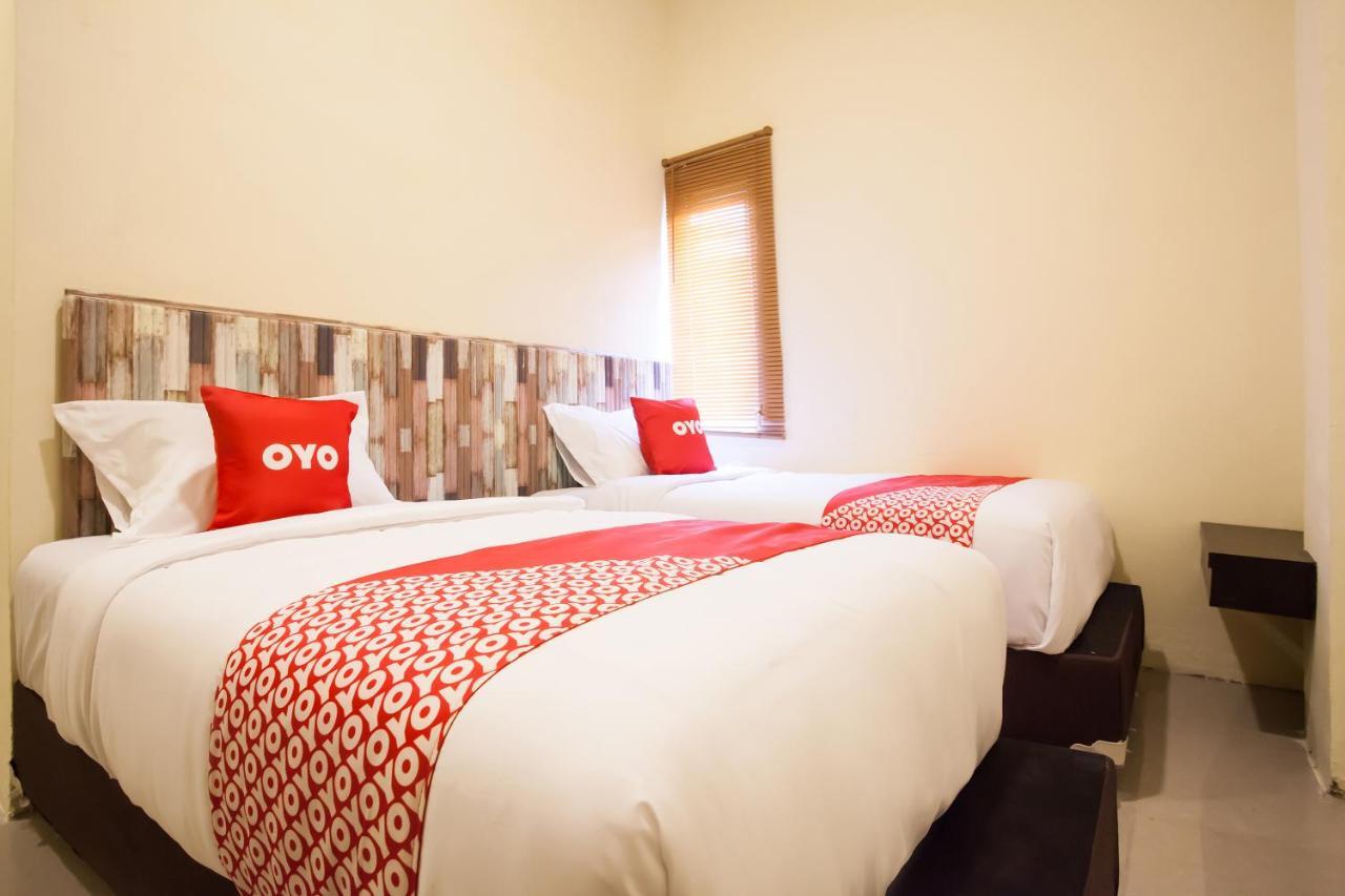 Oyo 2361 Hotel Winston Glugur Exterior photo
